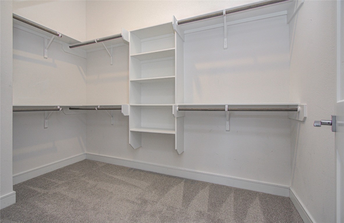 8930 Spring Knoll Forest Drive Houston, TX 77080 - Photo 35 of 37