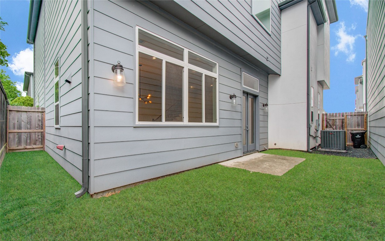 8930 Spring Knoll Forest Drive Houston, TX 77080 - Photo 36 of 37