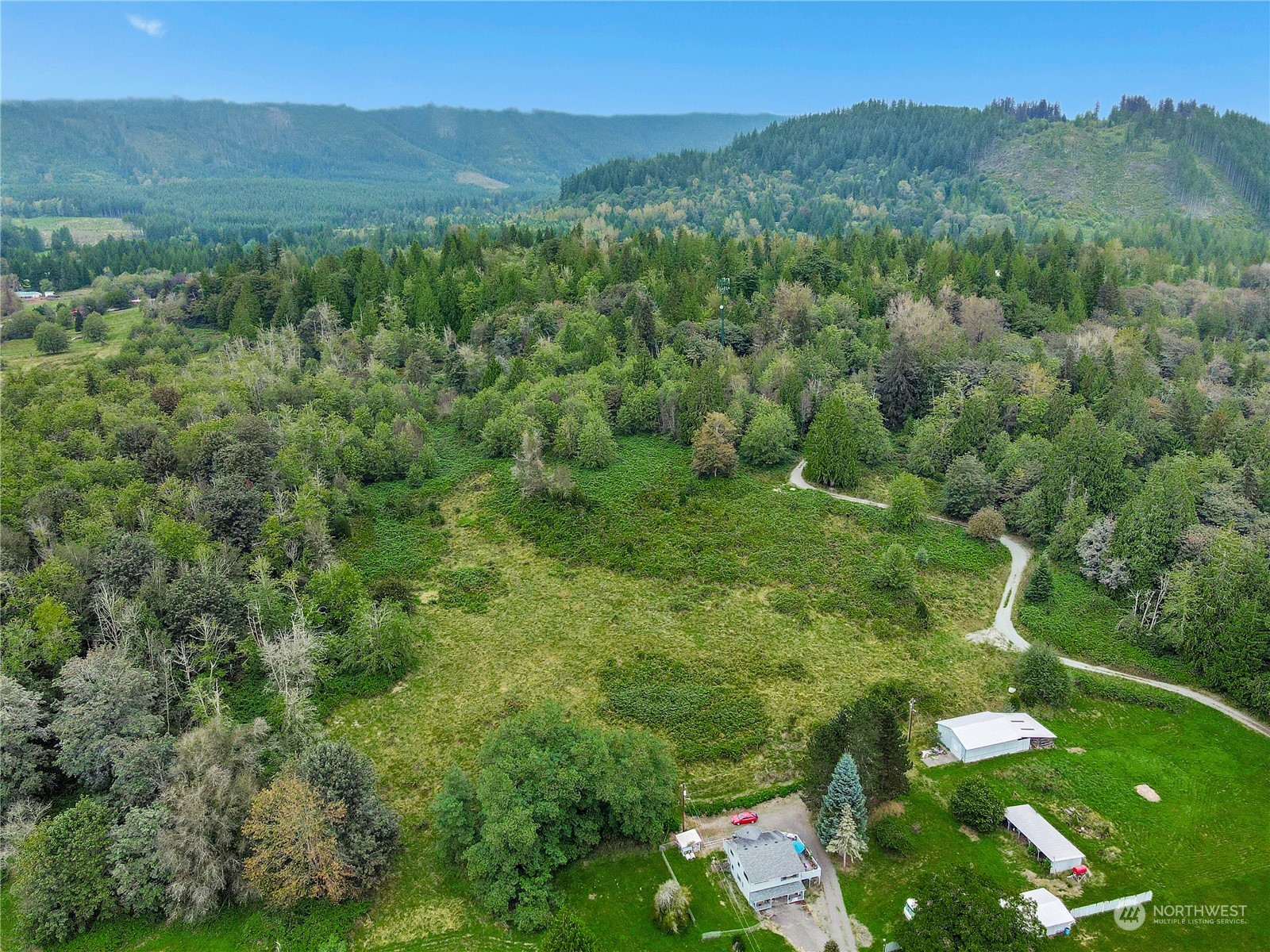 12033 Smokes Road Arlington, WA 98223 - Photo 8 of 13 Gallery Image 8
