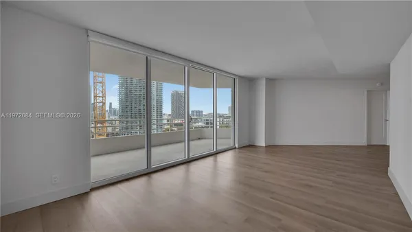 $5,098 | 555 Northeast 34th Street, Unit 2607, Miami, FL 33137