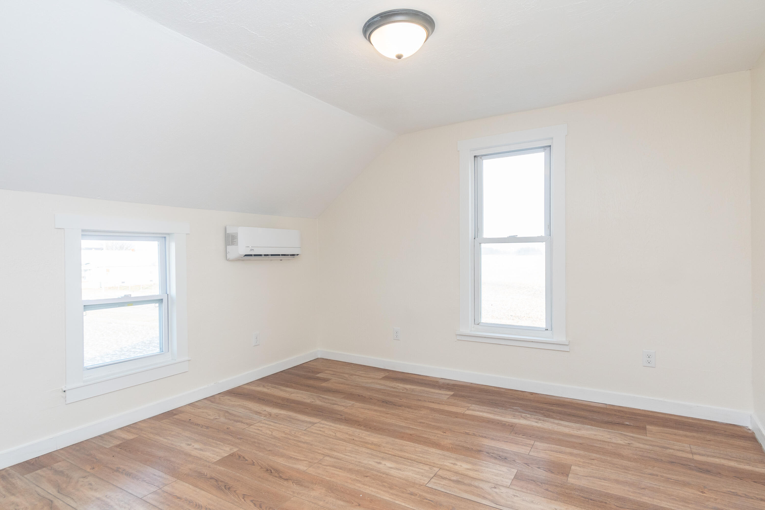 5411 Logan-Shelby Road Sidney, OH 45365 - Photo 27 of 39