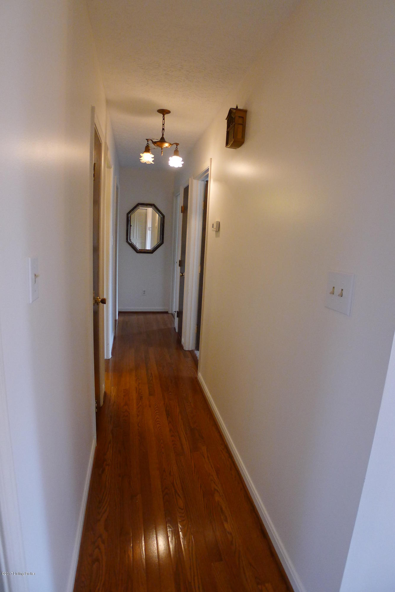3707 Longview Road Louisville, KY 40299 - Photo 12 of 32 4 hall
