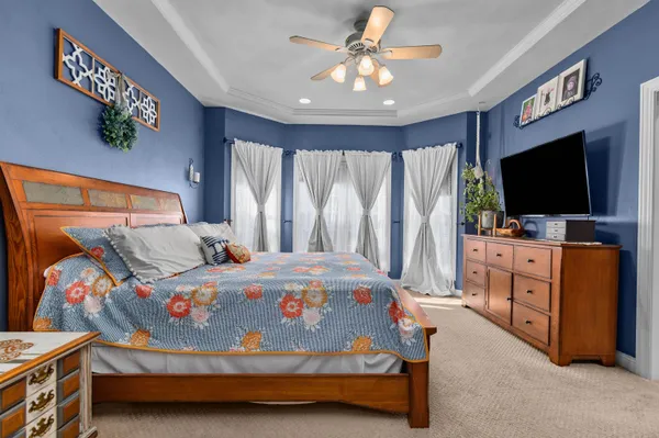 $555,000 | 613 East Castlebury Lane, Appleton, WI 54913