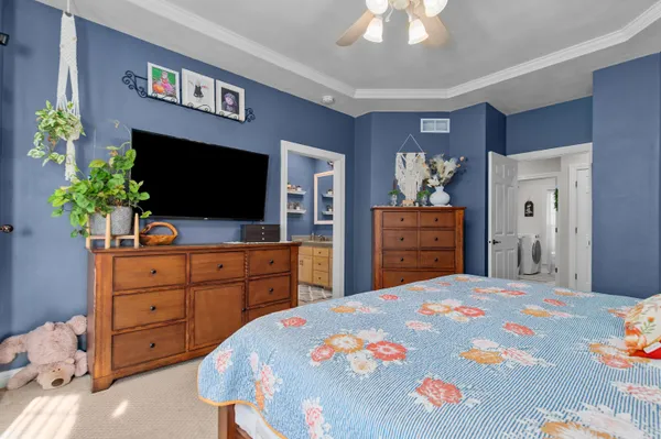 $555,000 | 613 East Castlebury Lane, Appleton, WI 54913