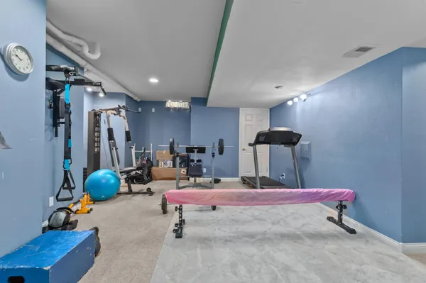 $555,000 | 613 East Castlebury Lane, Appleton, WI 54913