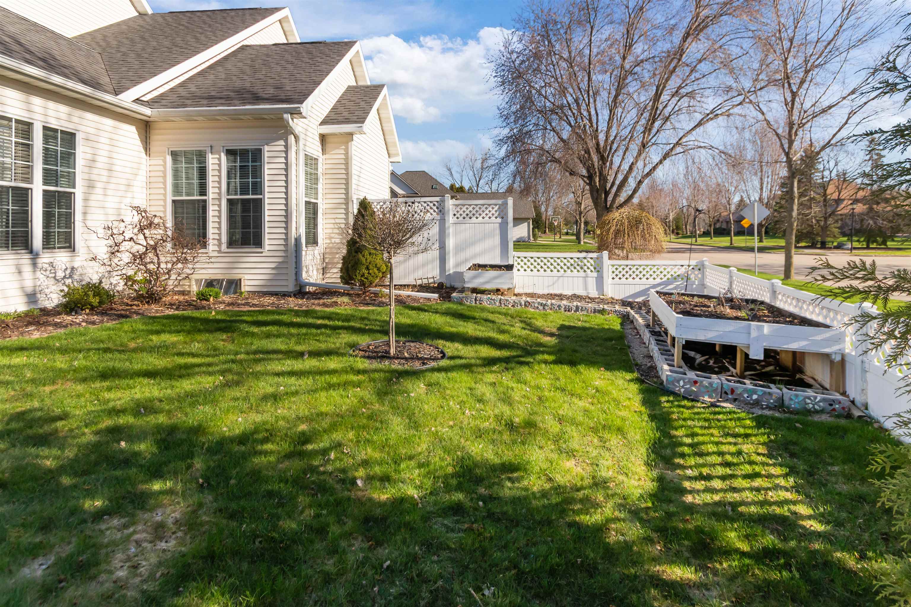 613 East Castlebury Lane Appleton, WI 54913 - Photo 54 of 57