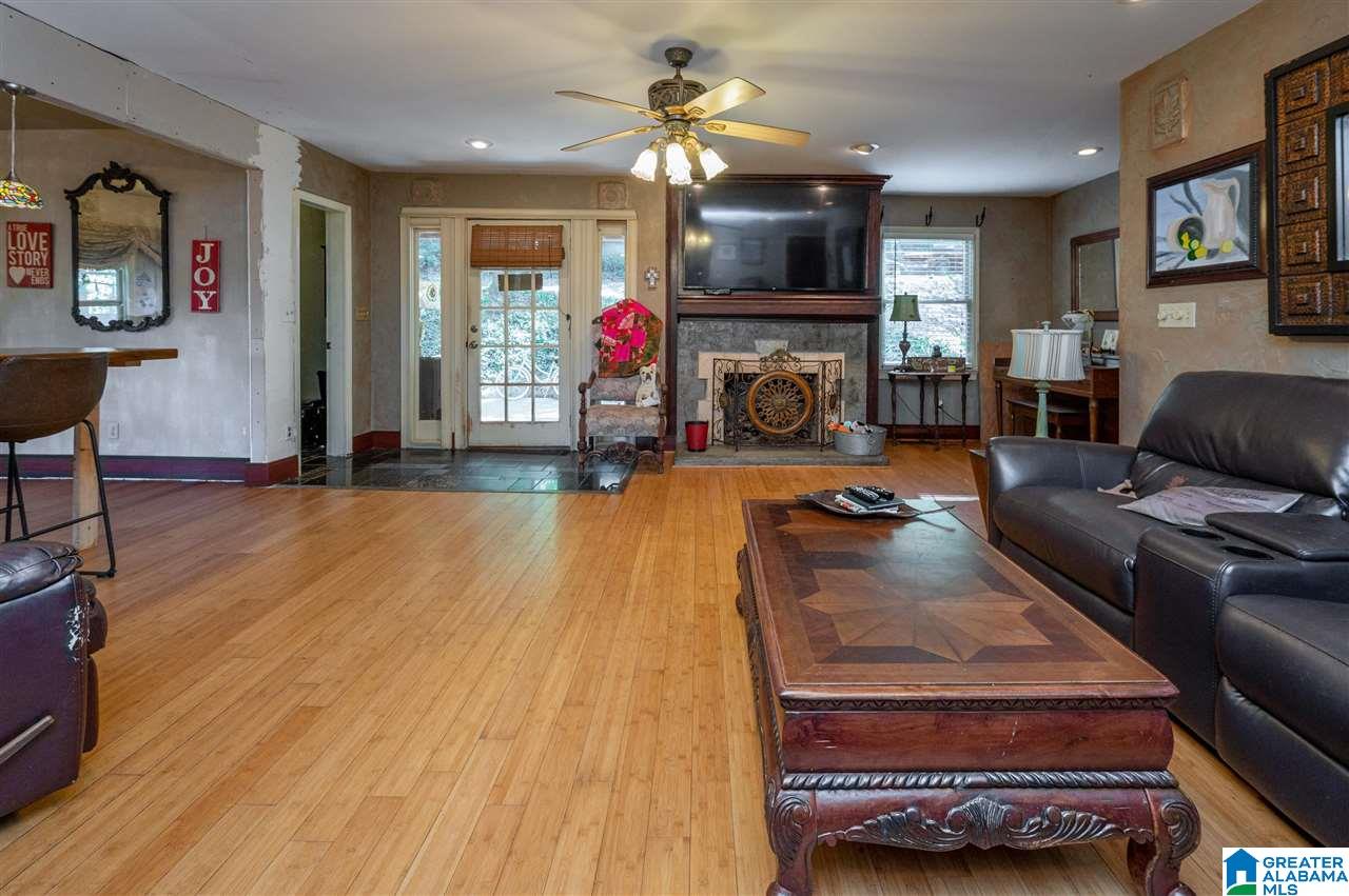 1714 Ridge Road Birmingham, AL 35209 - Photo 11 of 43