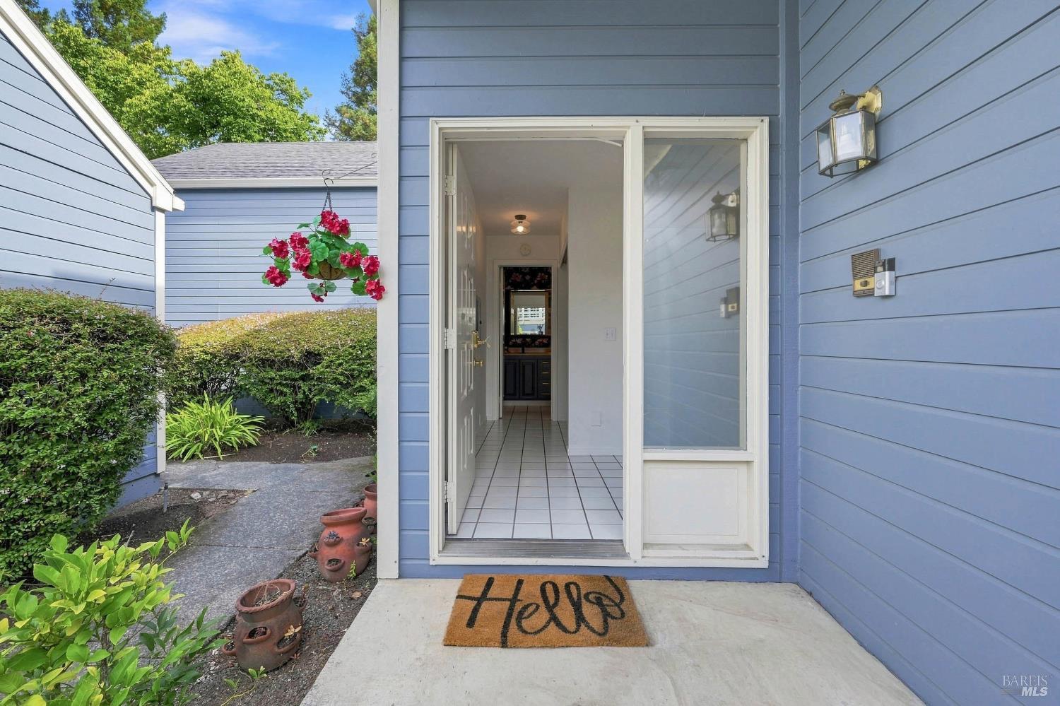 96 Firestone Way Santa Rosa, CA 95409 - Photo 3 of 68 Gallery Image 3