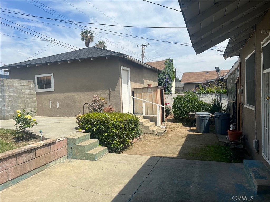 223 Albert Avenue Pomona, CA 91767 - Photo 16 of 18 a house view with a outdoor space