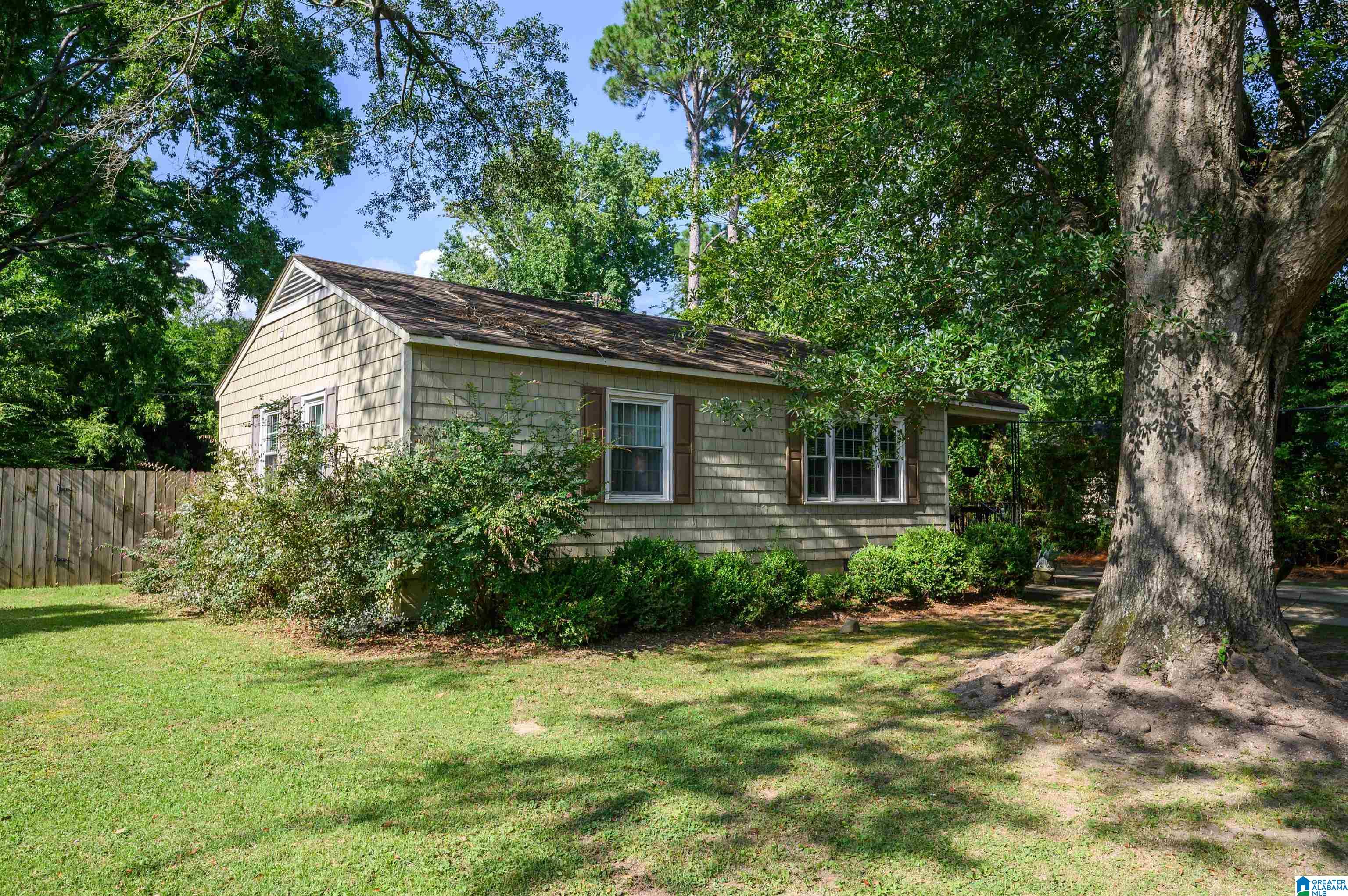 232 Kent Lane Birmingham, AL 35209 - Photo 4 of 45