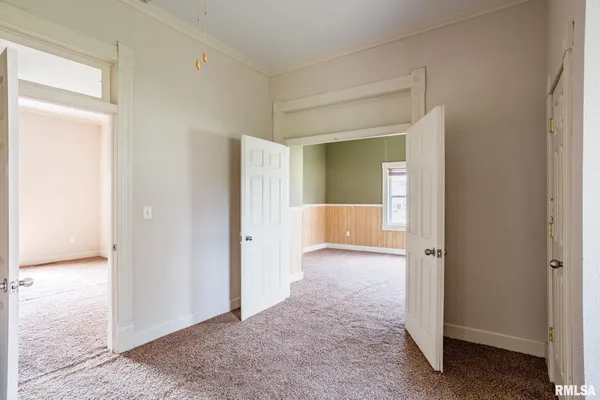 $145,000 | 1003 North Monroe Street, Marion, IL 62959