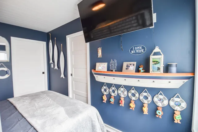 $520,000 | 61626 Colony Bay Drive, Unit 15, Cassopolis, MI 49031