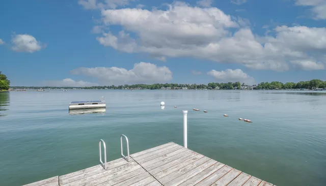 $520,000 | 61626 Colony Bay Drive, Unit 15, Cassopolis, MI 49031