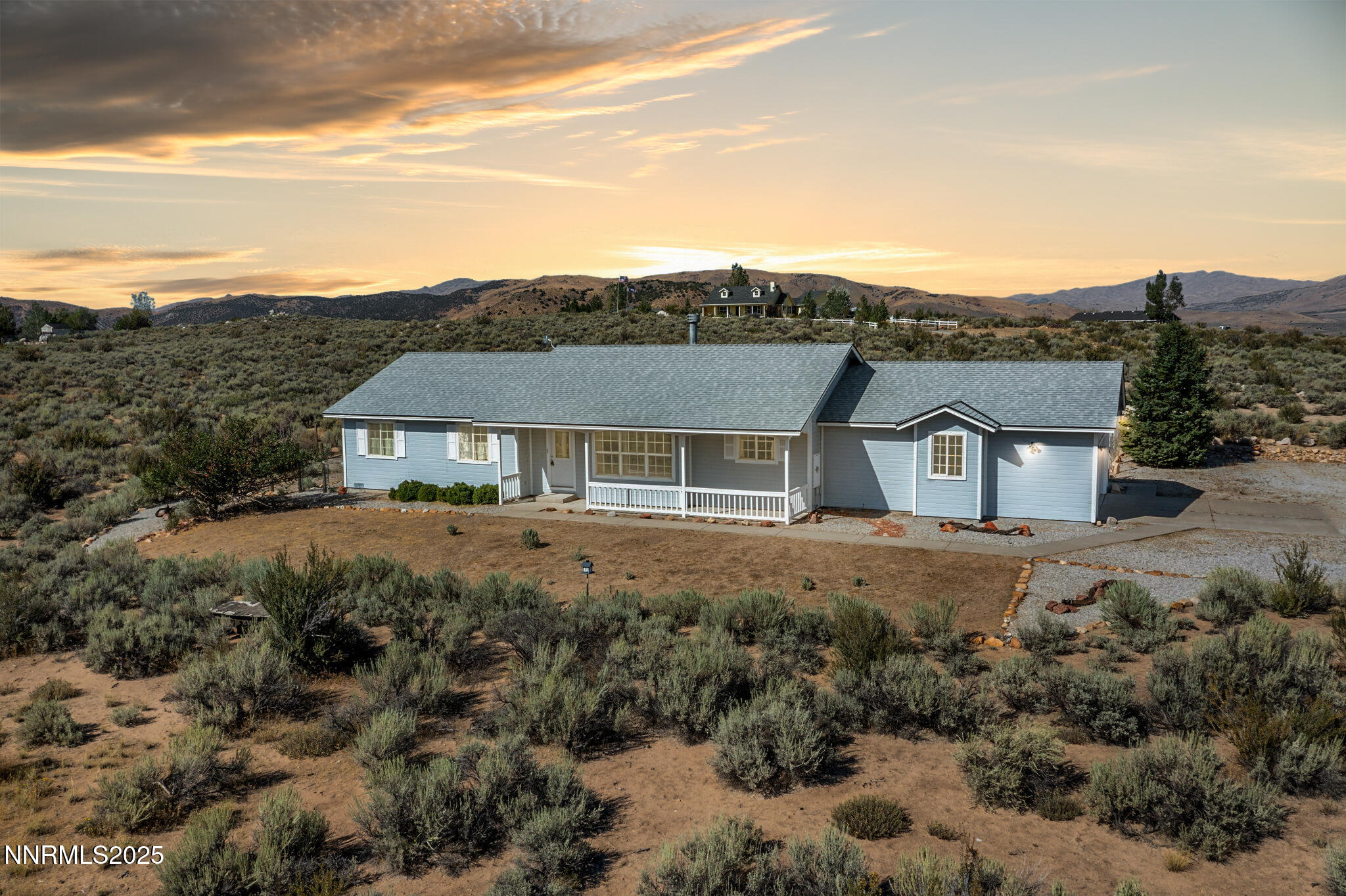 110 Arabian Way Reno, NV 89508 - Photo 11 of 46 7-web-or-mls-DJI_0283 (2)