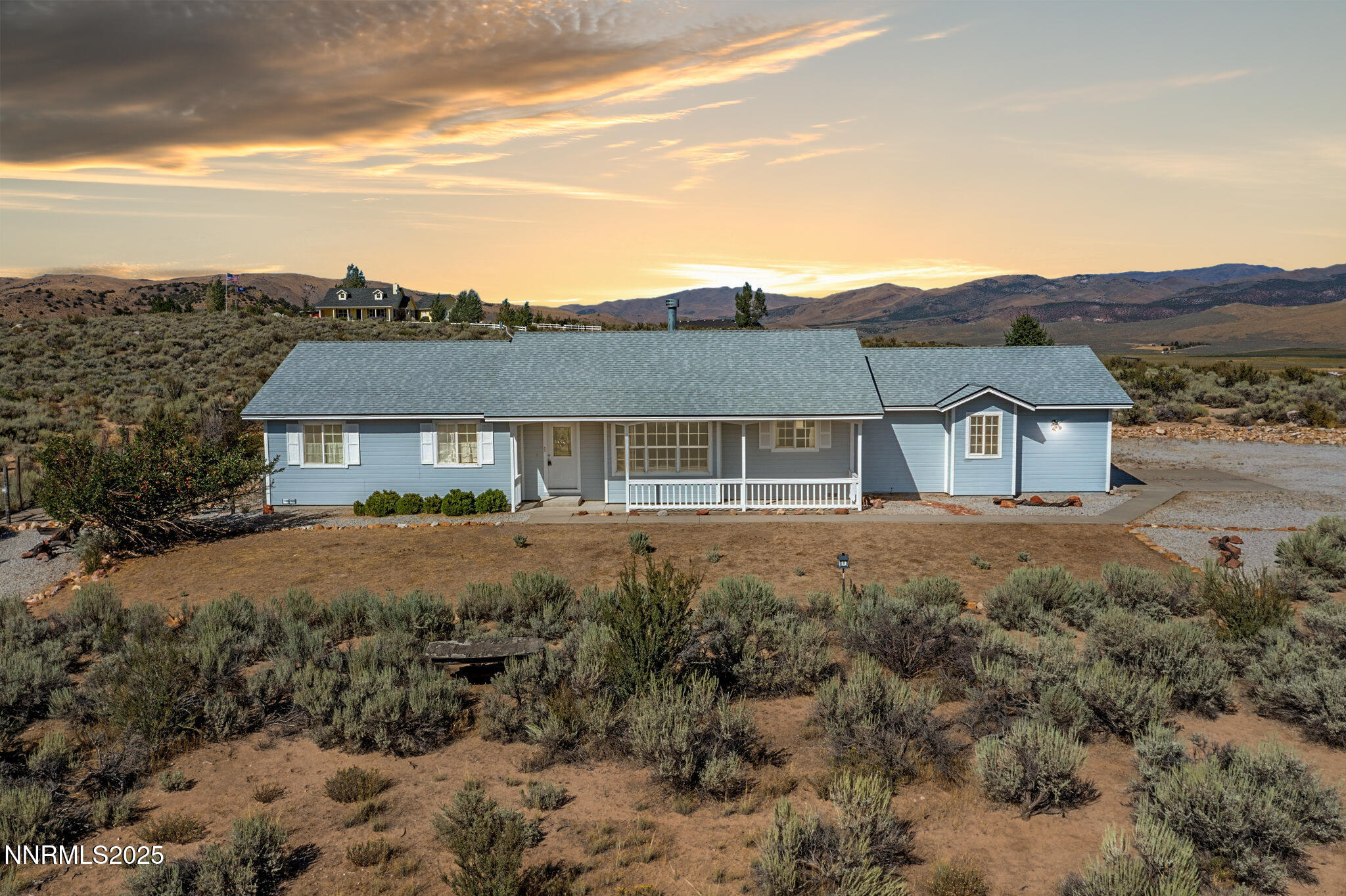 110 Arabian Way Reno, NV 89508 - Photo 10 of 46 5-web-or-mls-DJI_0286 (1)