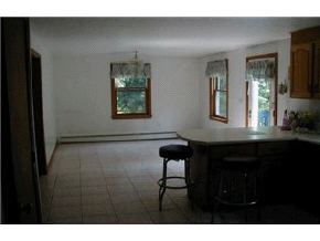57 Goodhue Road Windham, NH 03087 - Photo 4 of 5