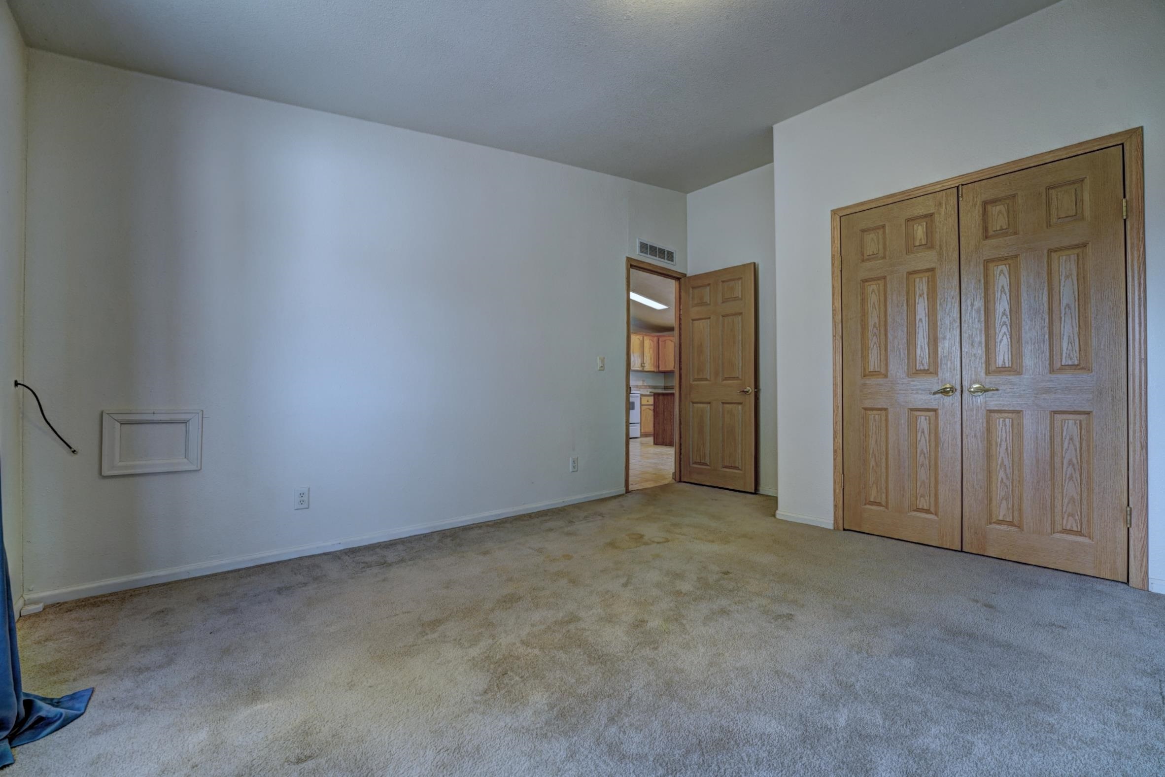 694-29 29 1/2 Road Grand Junction, CO 81504 - Photo 17 of 27 an empty room with closet area