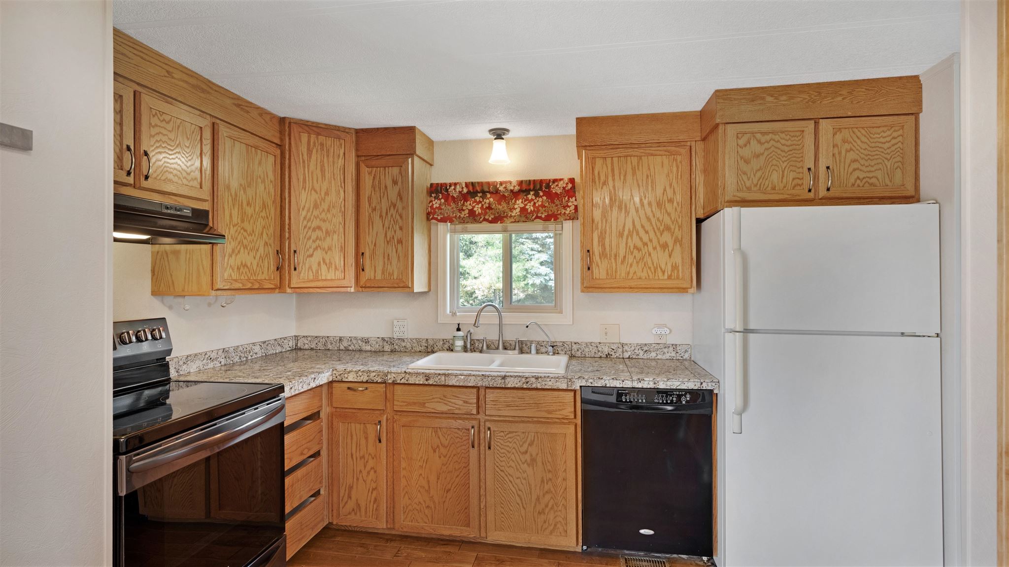 22401 West Thorpe Road Medical Lake, WA 99022 - Photo 6 of 29