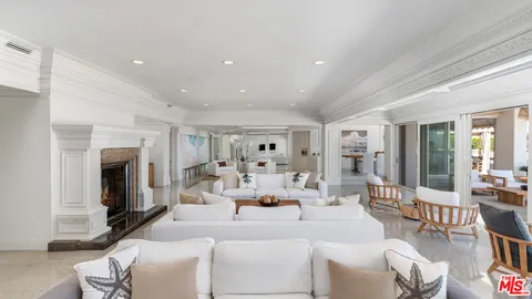 $34,999,000 | 29000 Cliffside Drive, Malibu, CA 90265