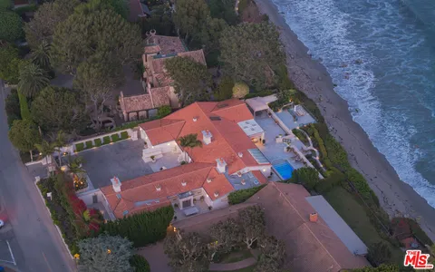 $34,999,000 | 29000 Cliffside Drive, Malibu, CA 90265