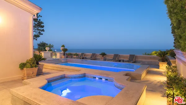 $34,999,000 | 29000 Cliffside Drive, Malibu, CA 90265