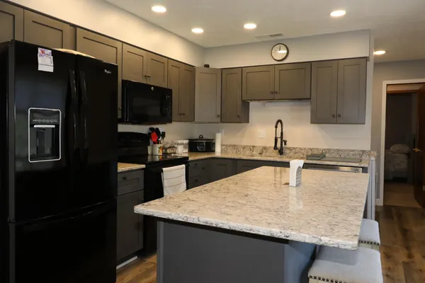 $289,900 | 18 Circle Lane, Batesville, IN 47006