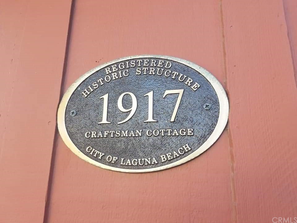 310 Hawthorne Road Laguna Beach, CA 92651 - Photo 25 of 25 a view of staircase