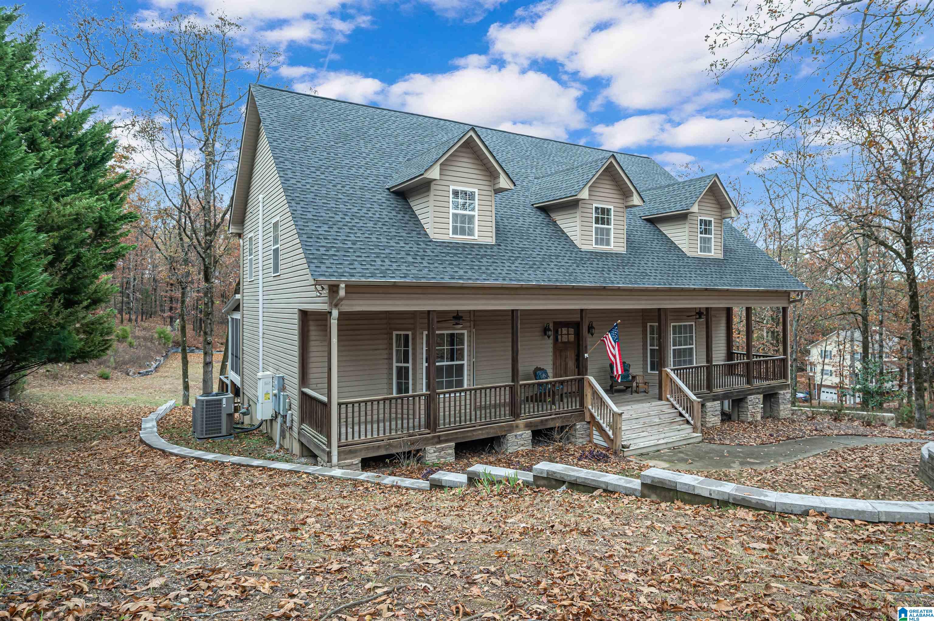 105 Silverleaf Lane Alabaster, AL 35007 - Photo 3 of 55