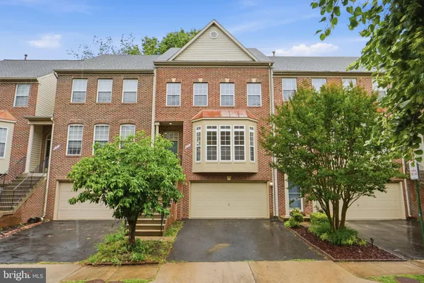 $775,000 | 4118 Leclair Court, Fairfax, VA 22033