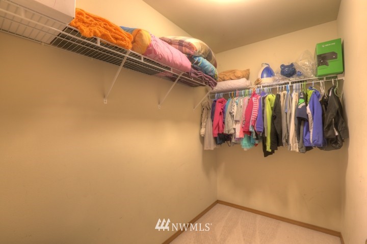 18205 168th Way Southeast Renton, WA 98058 - Photo 18 of 24 Gallery Image 18