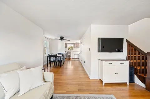 $575,000 | 18 Wyola Road, Hull, MA 02045