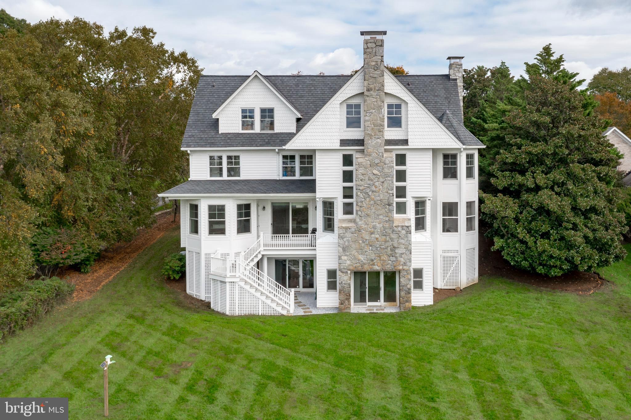 3304 Hidden River View Road Annapolis, MD 21403 - Photo 5 of 71 Rear of home