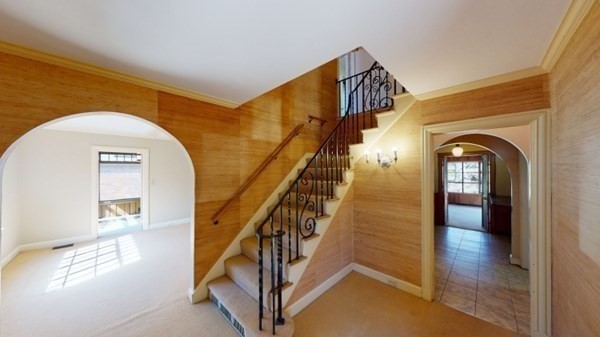 36 Glendale Road Newton, MA 02459 - Photo 7 of 25