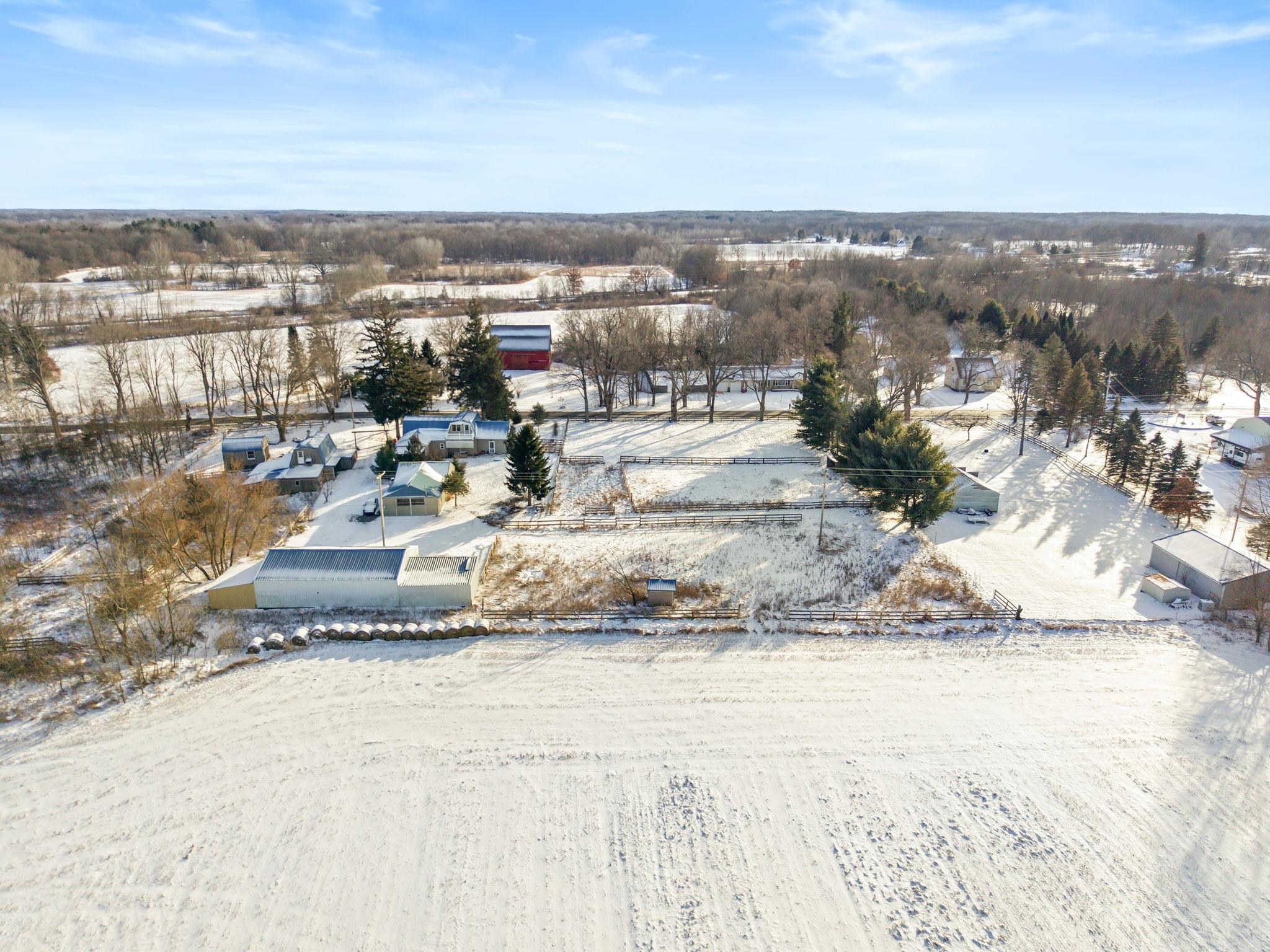 6446 West Beard Road Perry, MI 48872 - Photo 68 of 78 50197731-c2f6add0-d7a2-4df1-9a63-0a3bcc76e296.JPG
