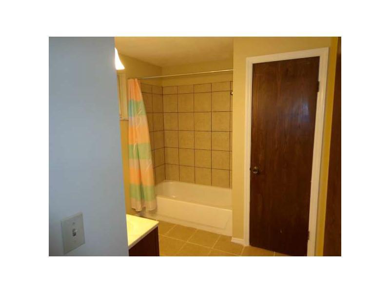 5847 Charlesgate Road Dayton, OH 45424 - Photo 15 of 21 Gallery Image 15