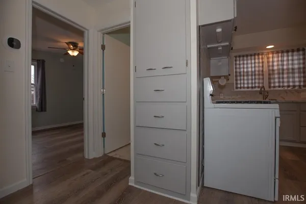 $999 | 1712 North Alvord Boulevard, Evansville, IN 47711