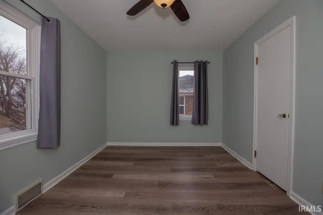 $999 | 1712 North Alvord Boulevard, Evansville, IN 47711