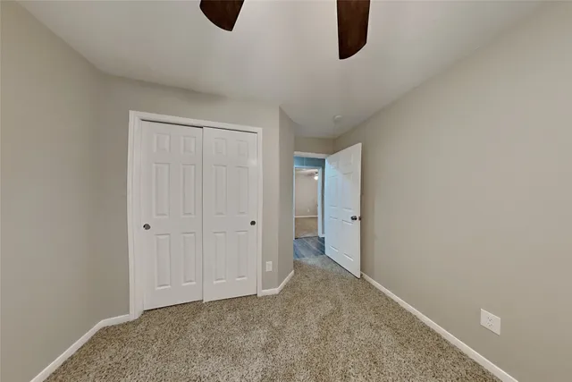 $2,500 | 3701 Oak Crossing Drive, Pearland, TX 77581