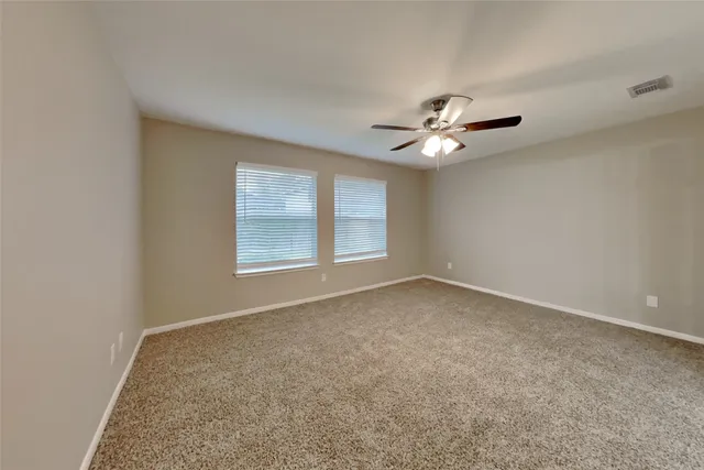 $2,500 | 3701 Oak Crossing Drive, Pearland, TX 77581