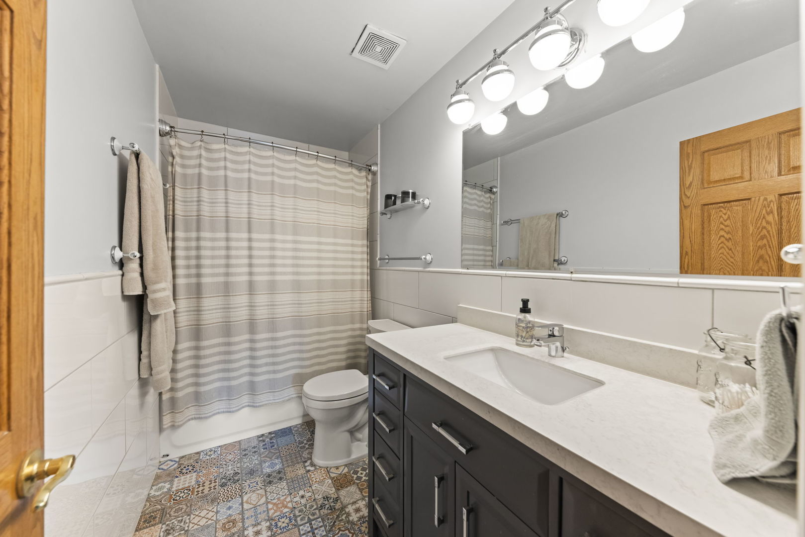 2630 White Barn Road Aurora, IL 60502 - Photo 19 of 53 Gallery Image 19