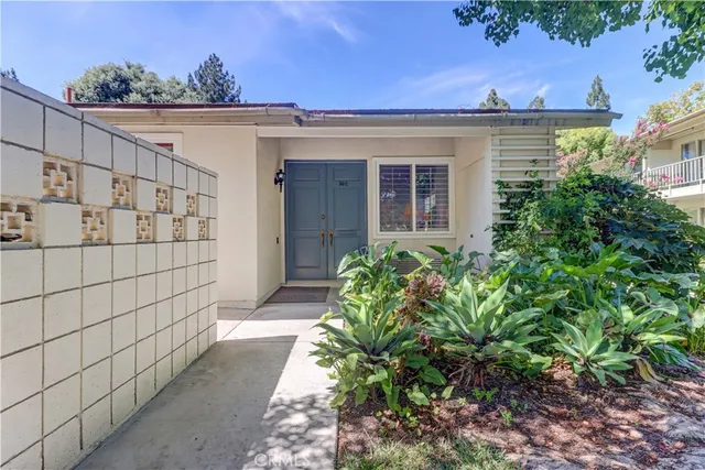 $449,000 | 30 Calle Aragon, Unit E, Laguna Woods, CA 92637