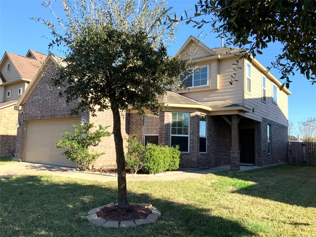 $327,000 | 2543 Tucker Creek Drive, Fresno, TX 77545