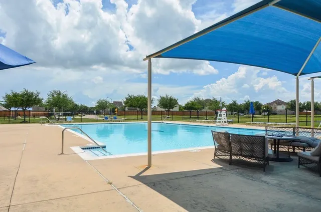 $327,000 | 2543 Tucker Creek Drive, Fresno, TX 77545