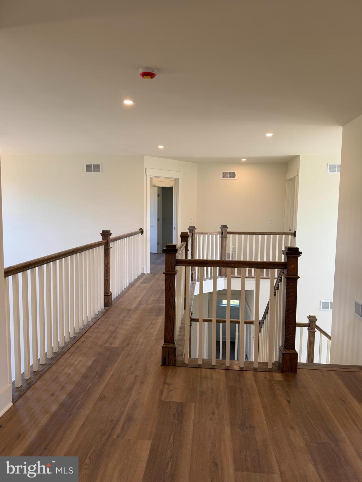 513 Cheltenham Court Lititz, PA 17543 - Photo 13 of 25 Upstairs hallway