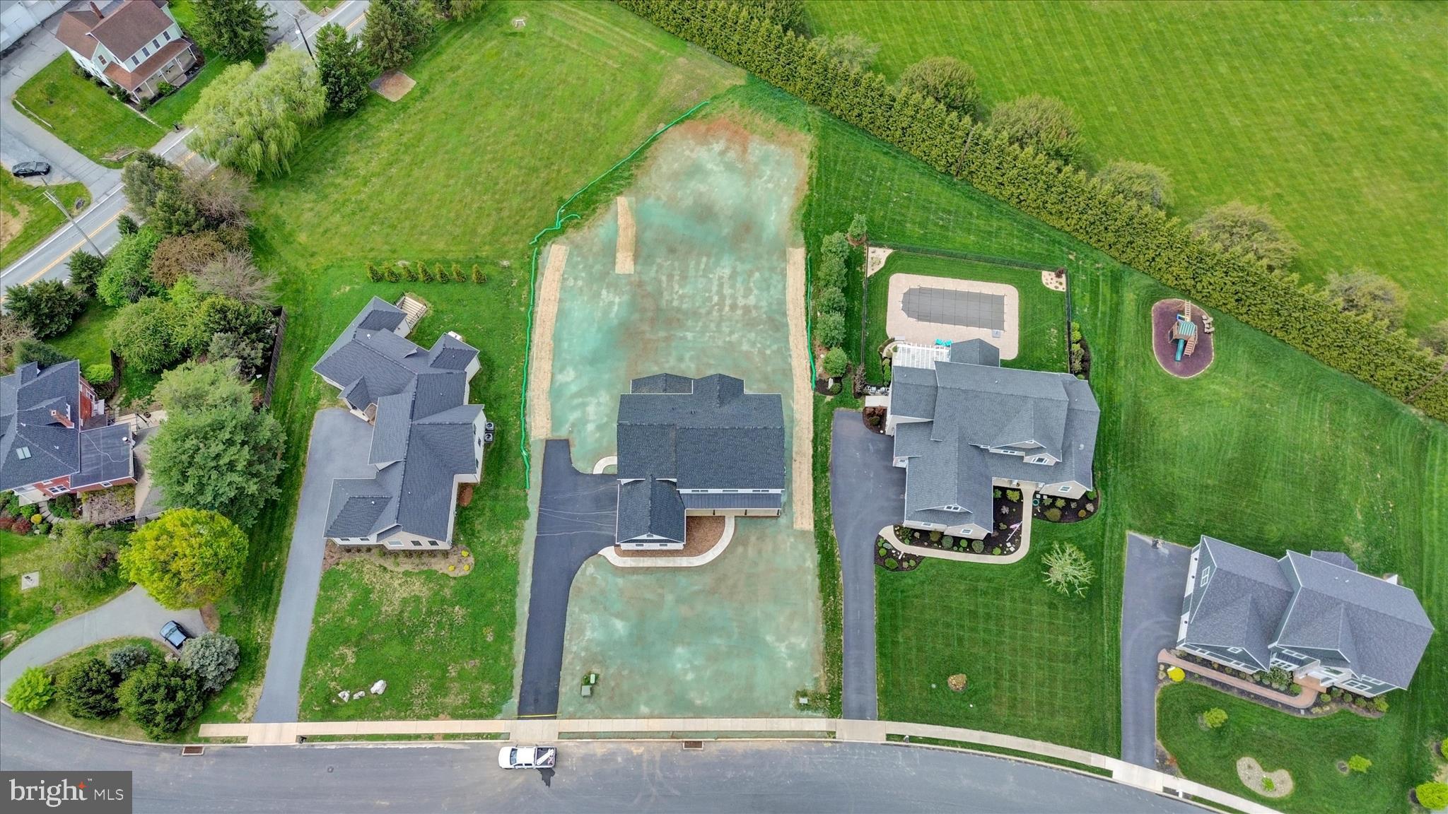 513 Cheltenham Court Lititz, PA 17543 - Photo 62 of 64 an aerial view of multiple house