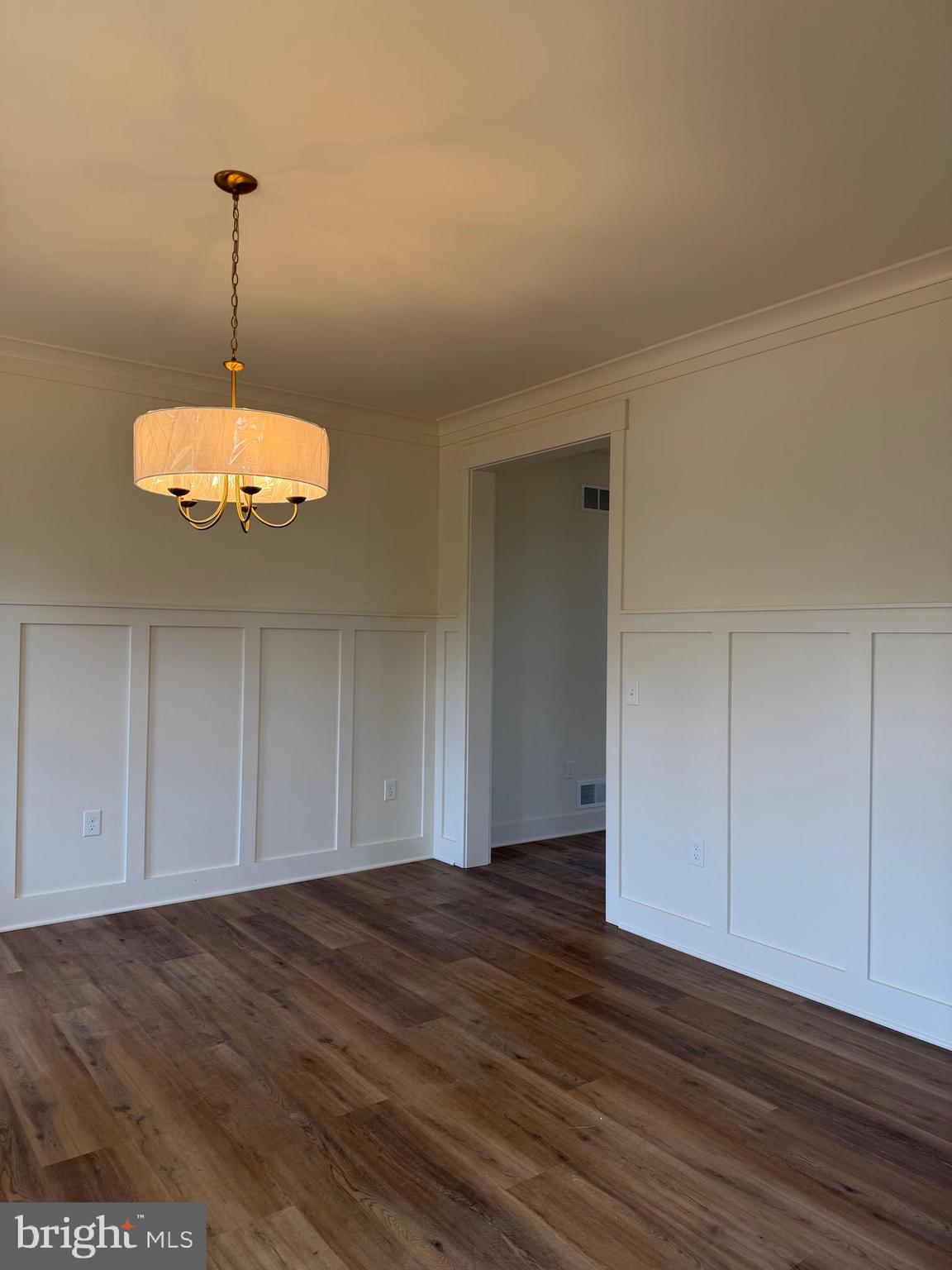 513 Cheltenham Court Lititz, PA 17543 - Photo 9 of 25 Dining Room