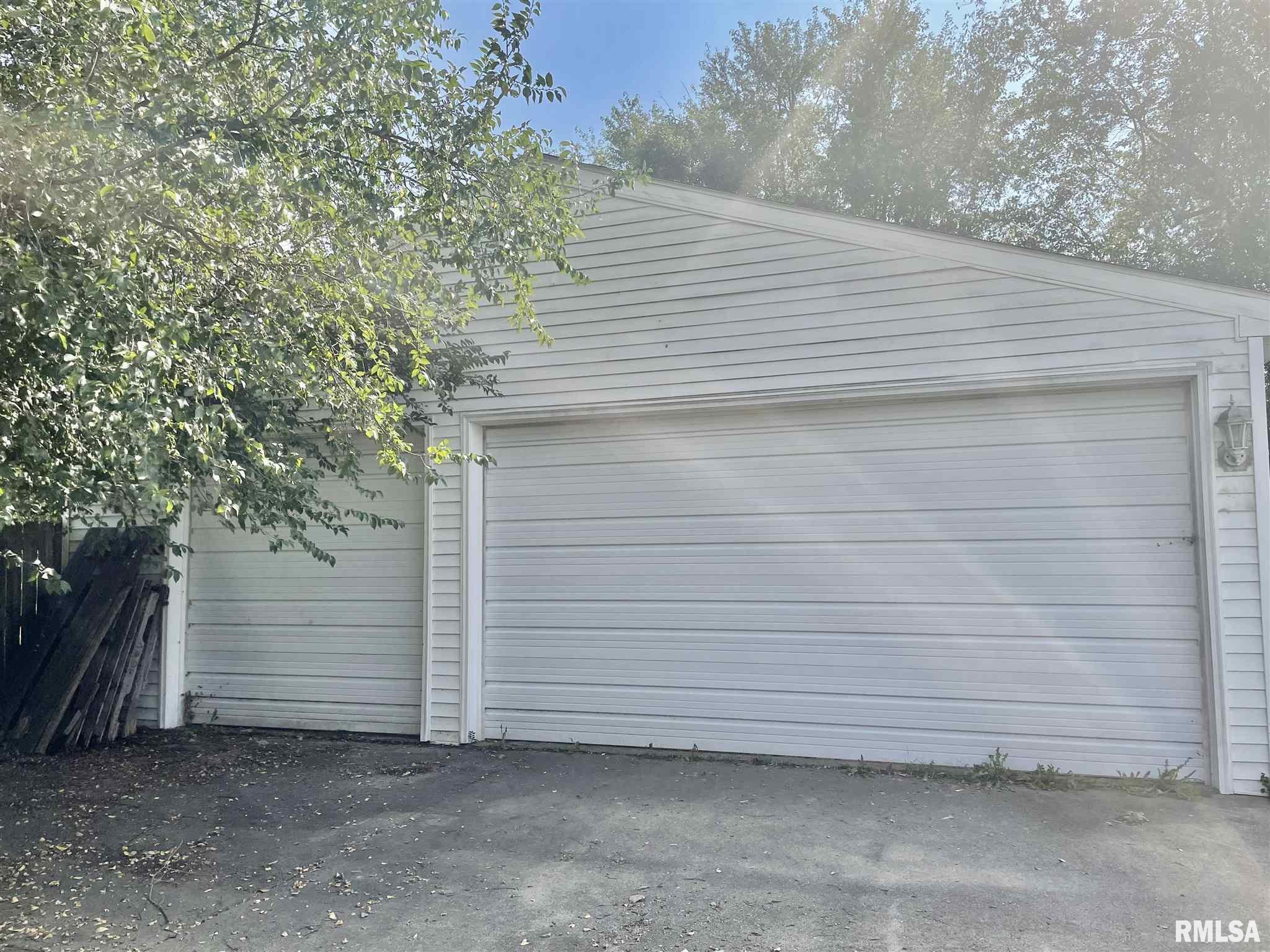 204 Radisson Road Marquette Heights, IL 61554 - Photo 3 of 4 Gallery Image 3