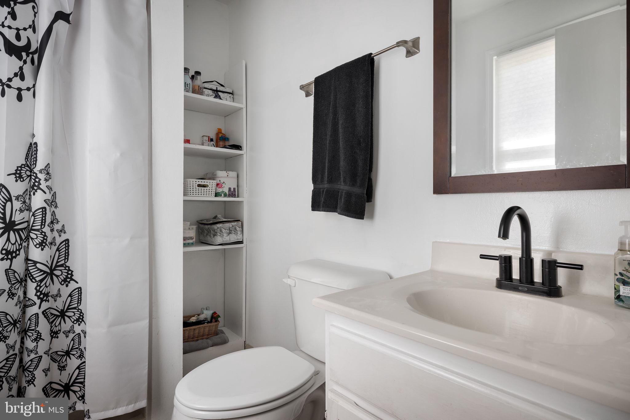 39125 Rodeffer Road Lovettsville, VA 20180 - Photo 18 of 55 Gallery Image 18