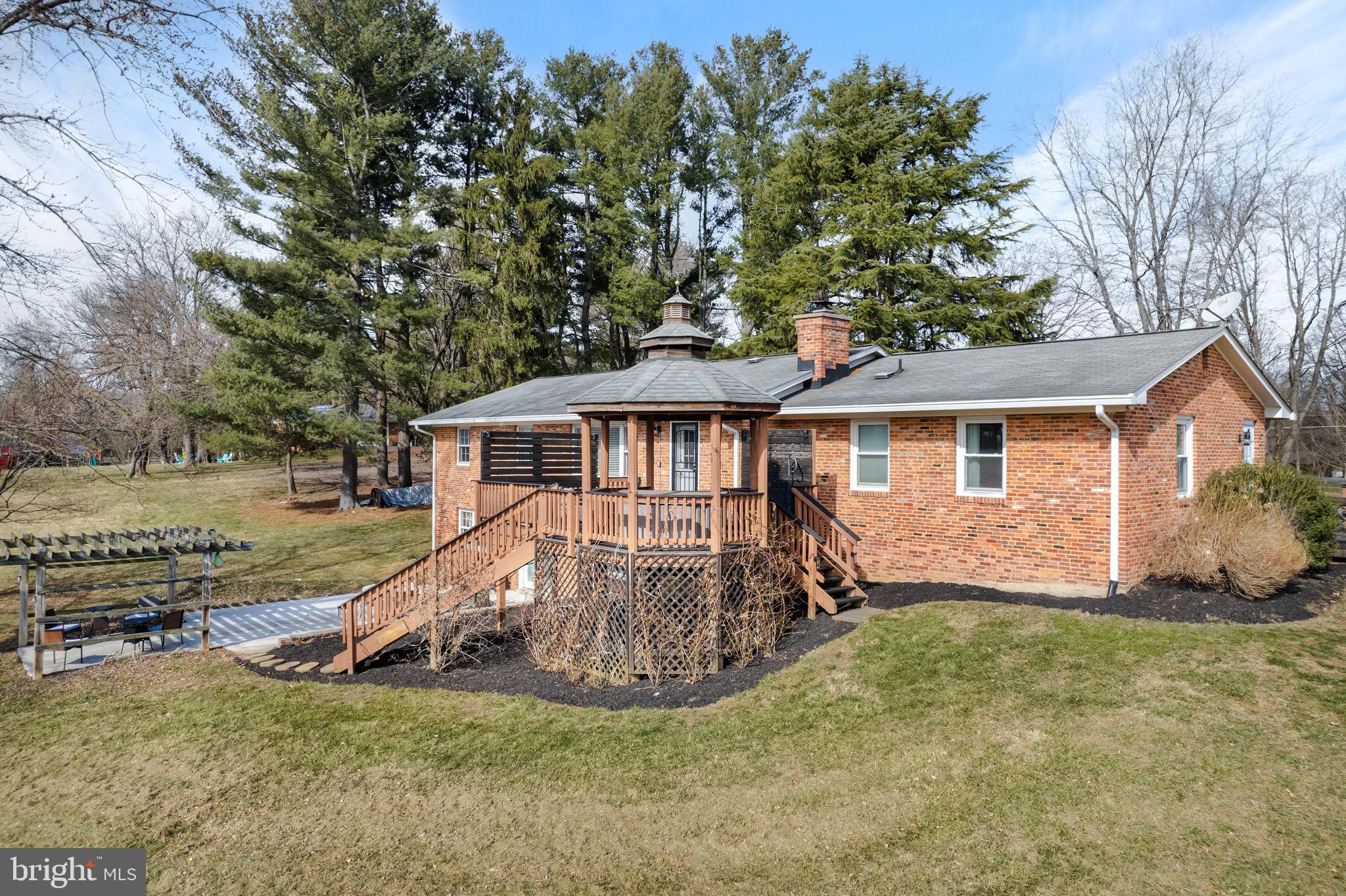 39125 Rodeffer Road Lovettsville, VA 20180 - Photo 38 of 55 Gallery Image 38