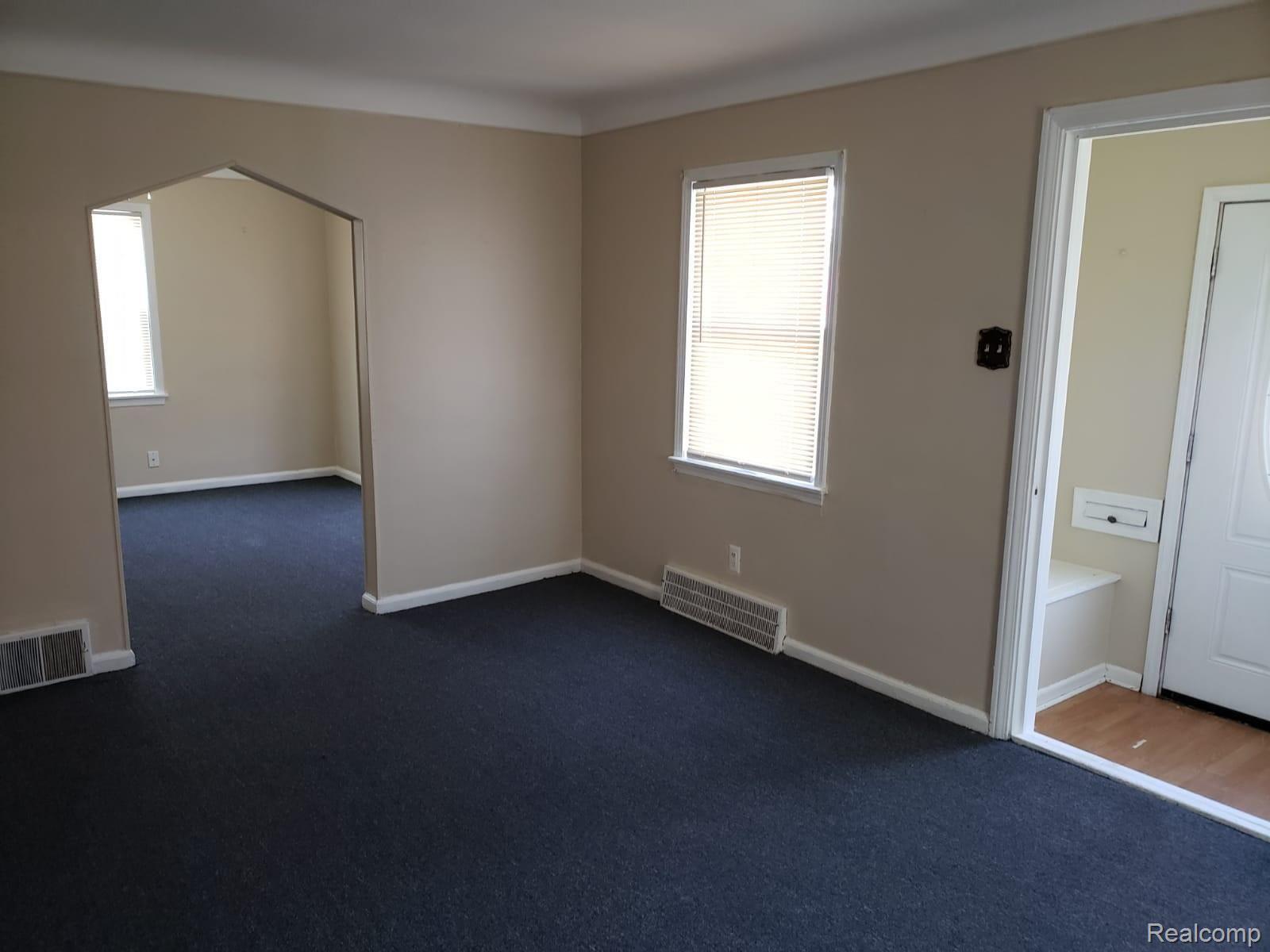 29015 Five Mile Road Livonia, MI 48154 - Photo 5 of 25 05 living.jpg
